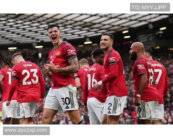 纽卡斯尔主场迎战曼联双方争夺英超关键三分之战 纽卡斯尔主场迎战曼联双方争夺英超关键三分之战